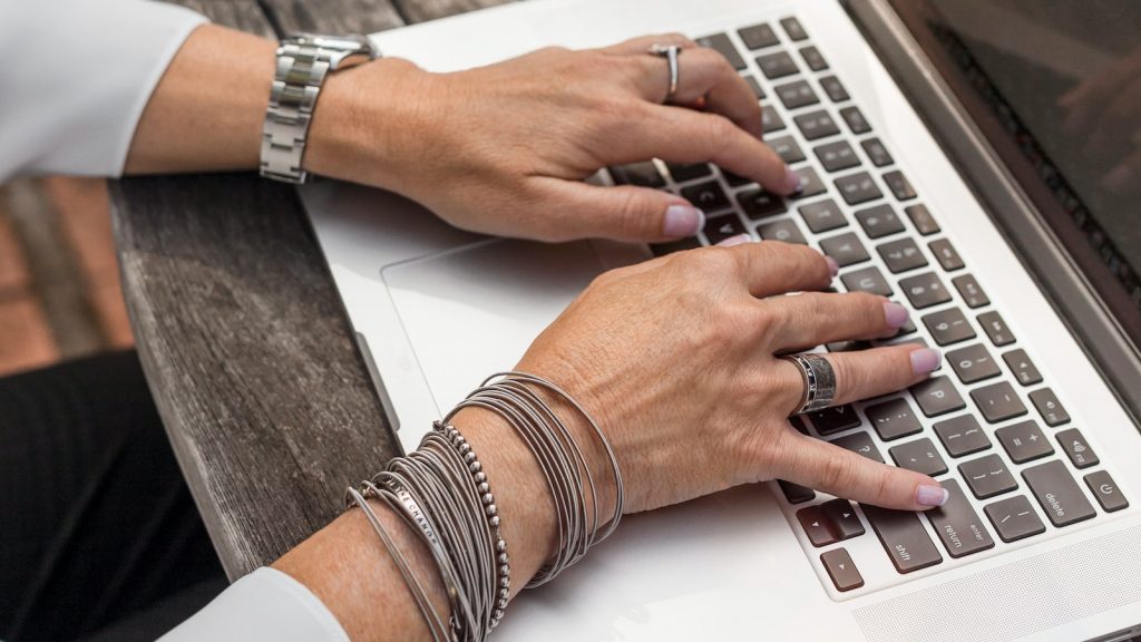 Discover the Top 5 ERP Systems that Provide Expert Technical Writing & Documentation Services