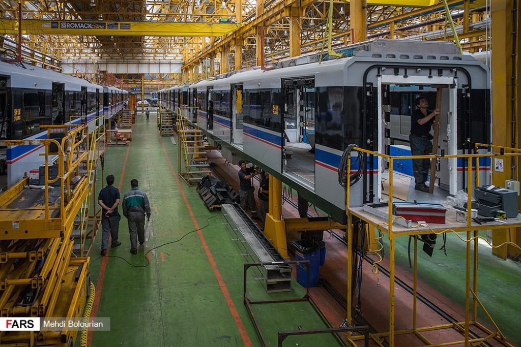 1. “Revolutionize Manufacturing with the Top 5 ERP Systems for Industrial Machinery and Equipment!”
2. “Don’t Miss Out on Increased Efficiency: Find the Best ERP System for Manufacturing” 
3. “Accelerate Your Industrial Equipment & Machinery Business: Five ERP Systems for Manufacturers” 
4. “Take Your Manufacturing Operations to the Next Level: Discover the Top 5 ERP Manufacturing Solutions”
5. “Discover How to Streamline Your Industrial Equipment & Machinery Production with These 5 ERP Solutions